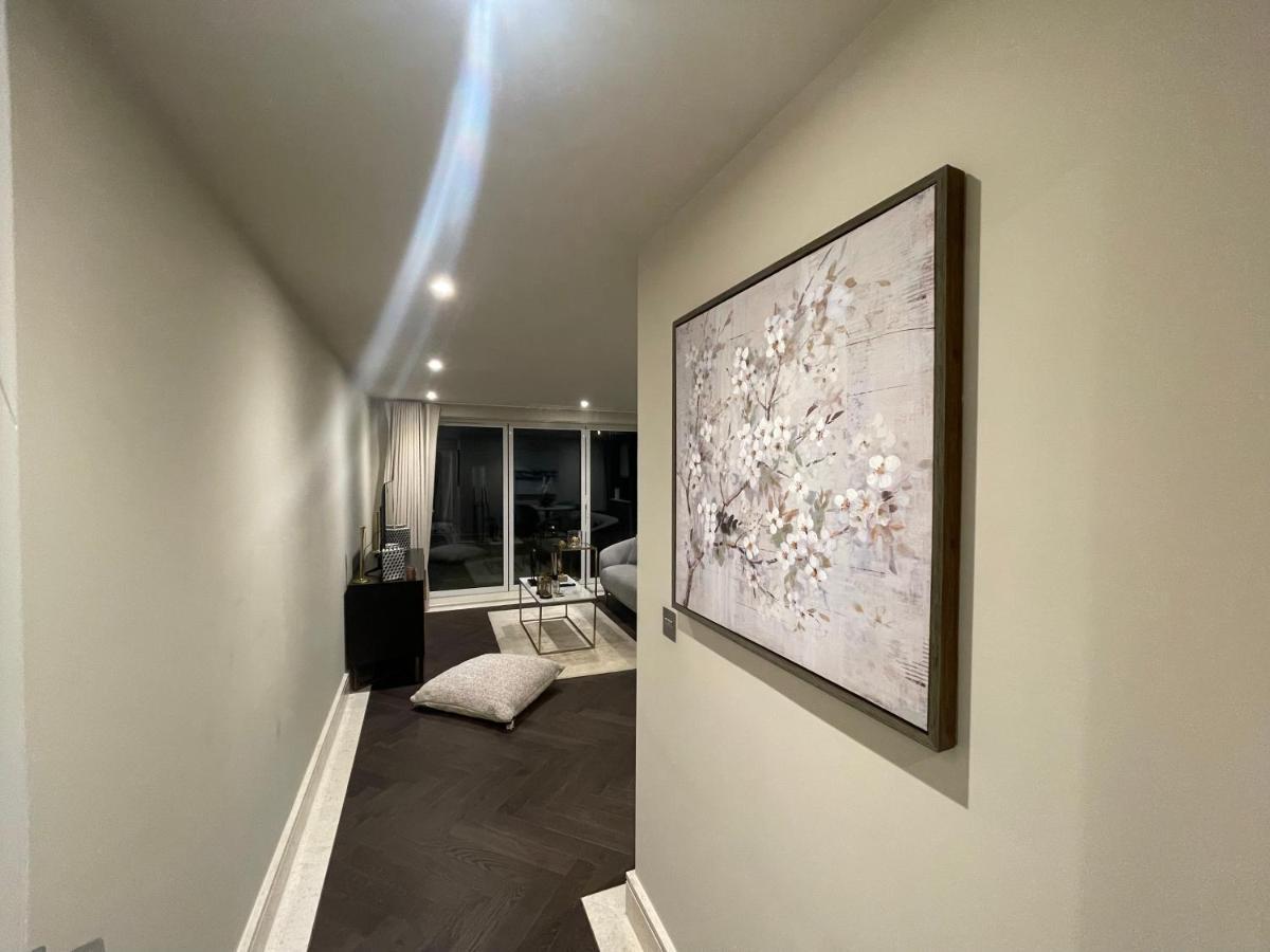 Apartmán Sophisticated 1Br, 1 Ba Chigwell Designer Flat Chcl F2 Exteriér fotografie