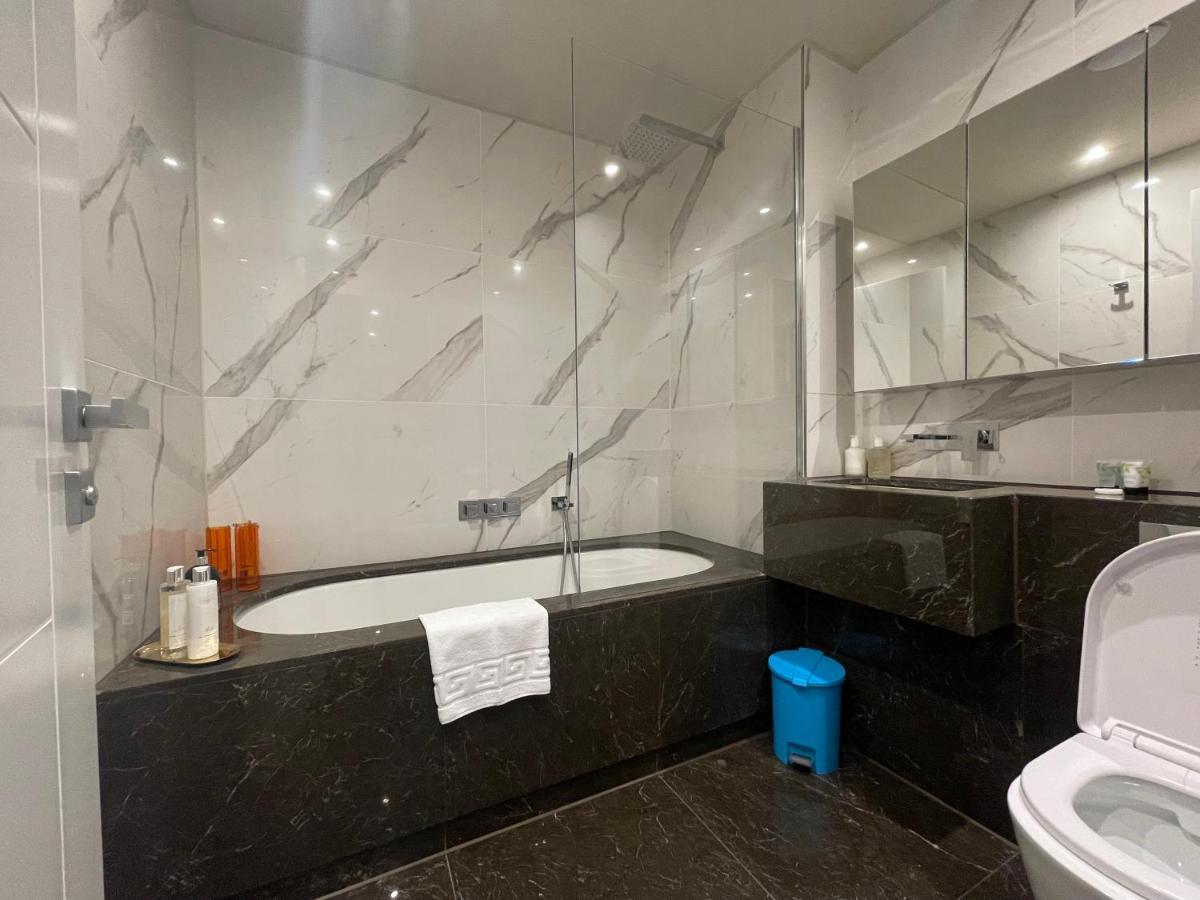 Apartmán Sophisticated 1Br, 1 Ba Chigwell Designer Flat Chcl F2 Exteriér fotografie